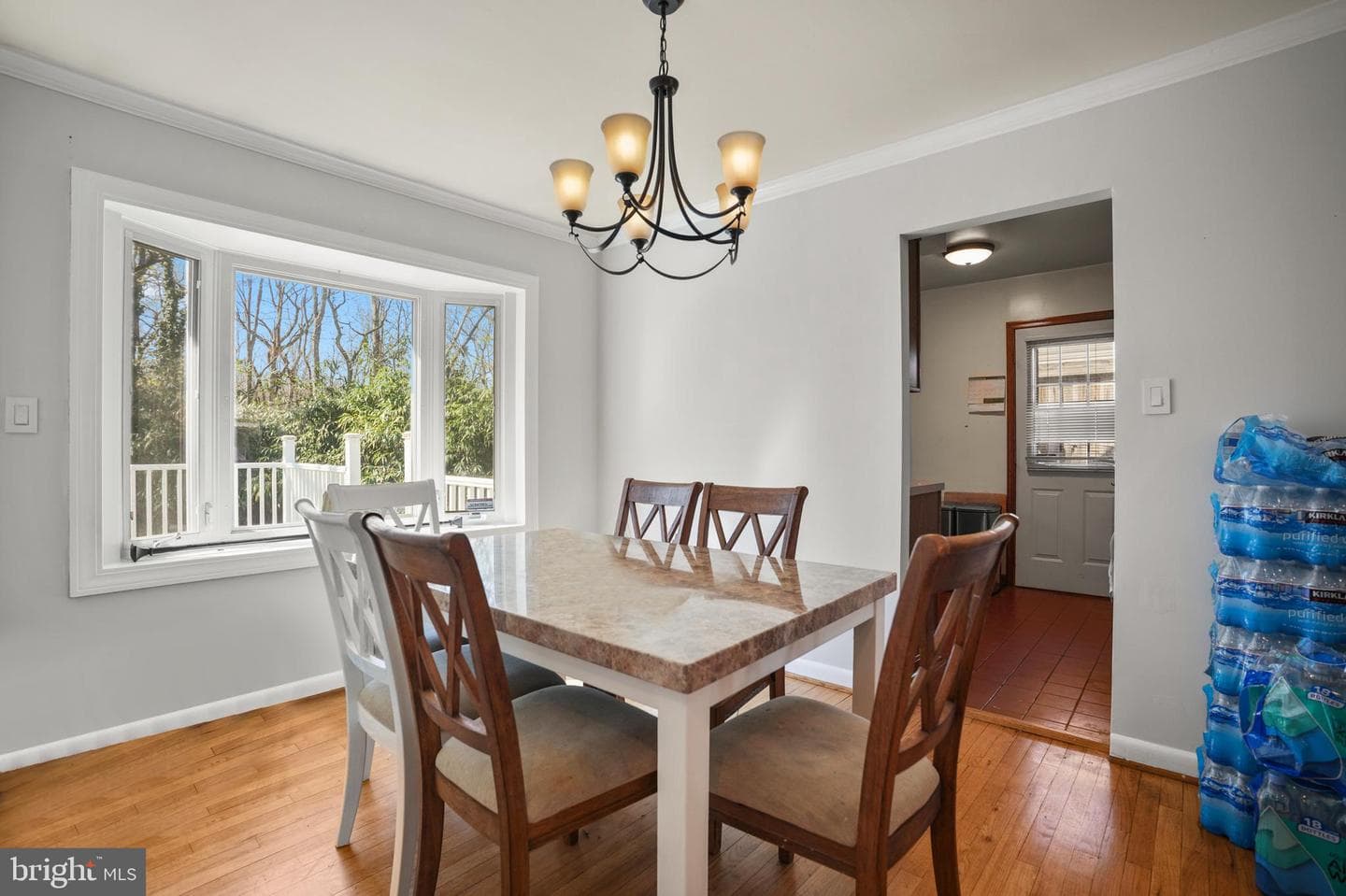 1202 Marton Street photo 10