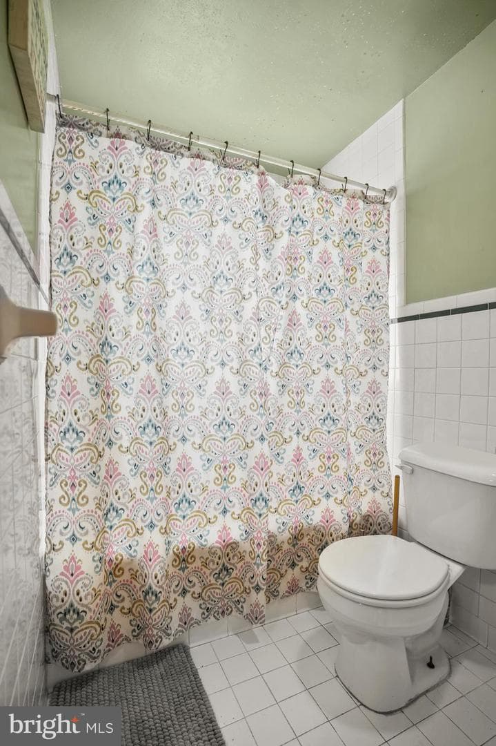 1202 Marton Street photo 18