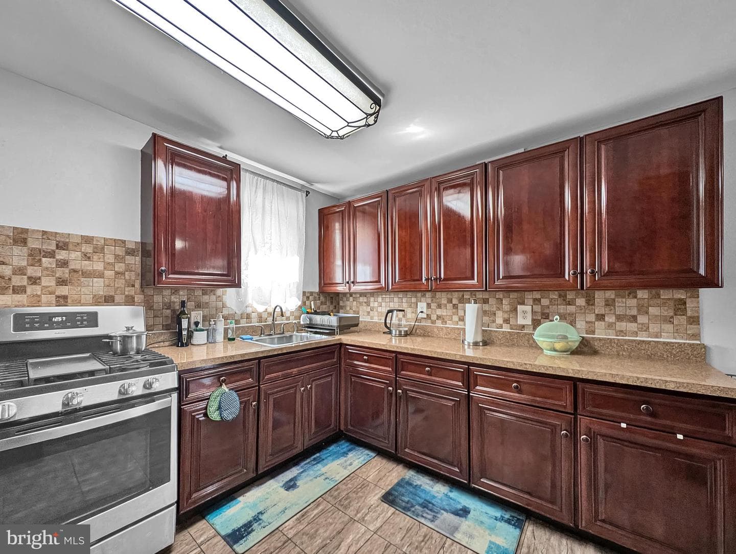 3108 Walters Lane photo 10