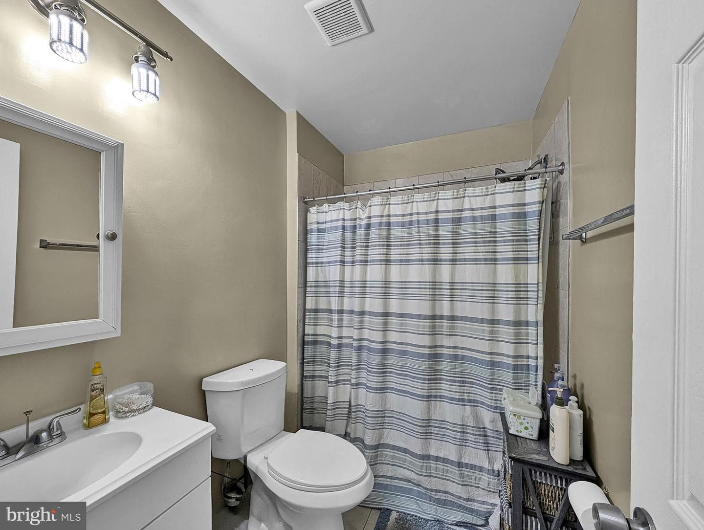 3108 Walters Lane photo 14