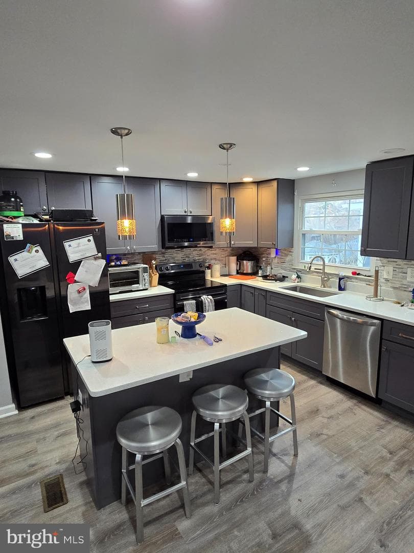 10508 Meadowridge Lane photo 12