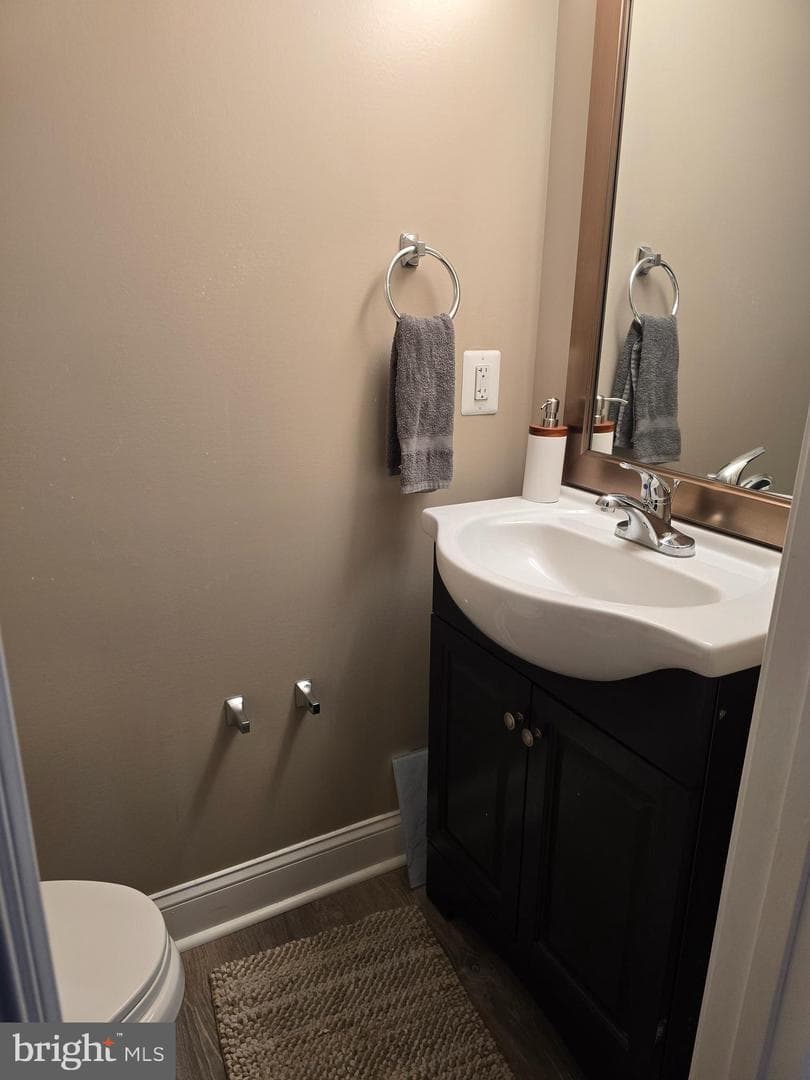 10508 Meadowridge Lane photo 17