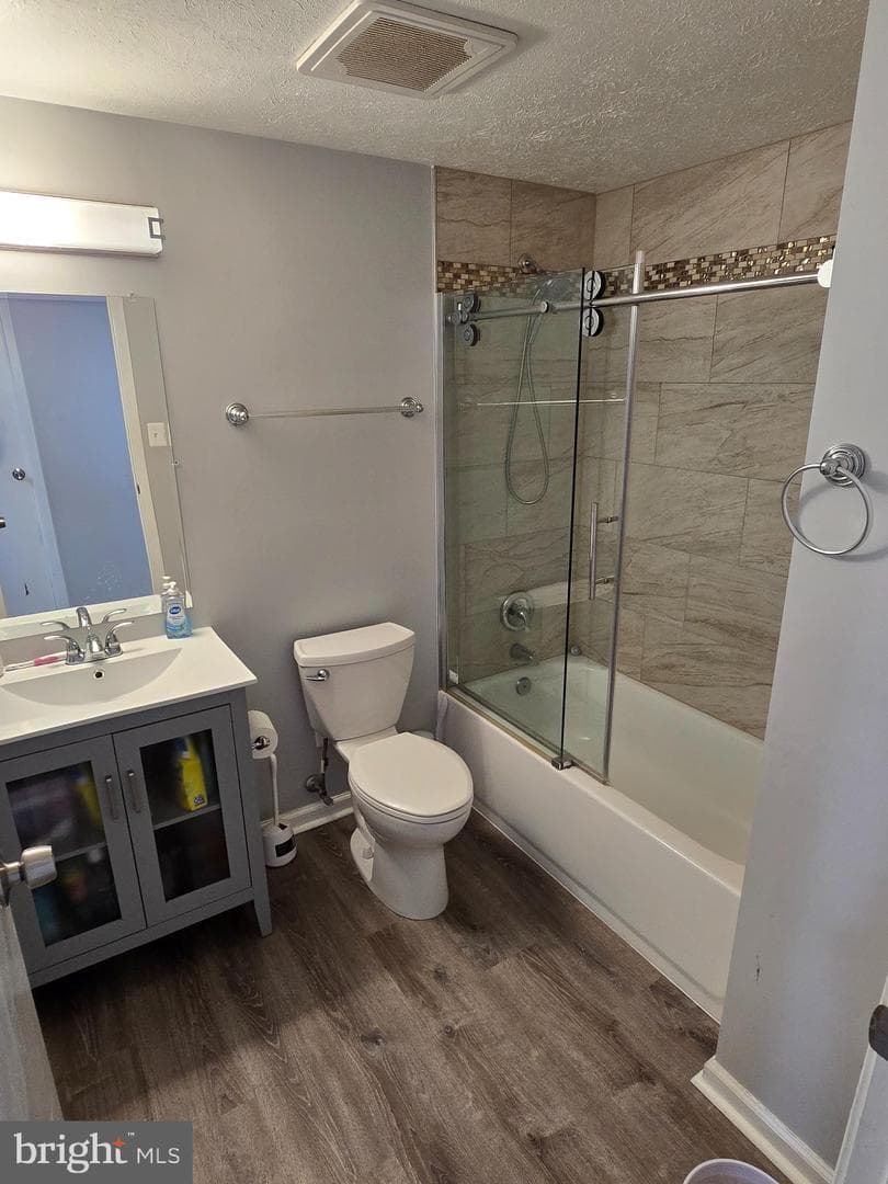 10508 Meadowridge Lane photo 3