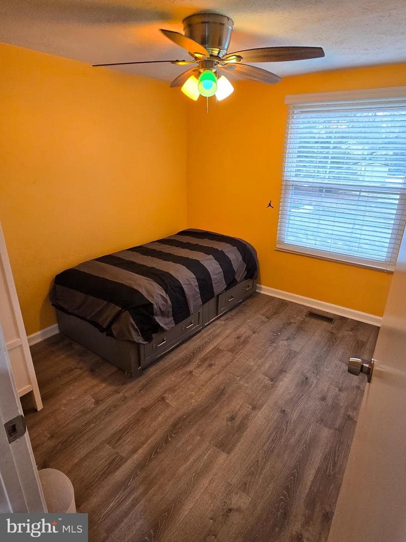 10508 Meadowridge Lane photo 7