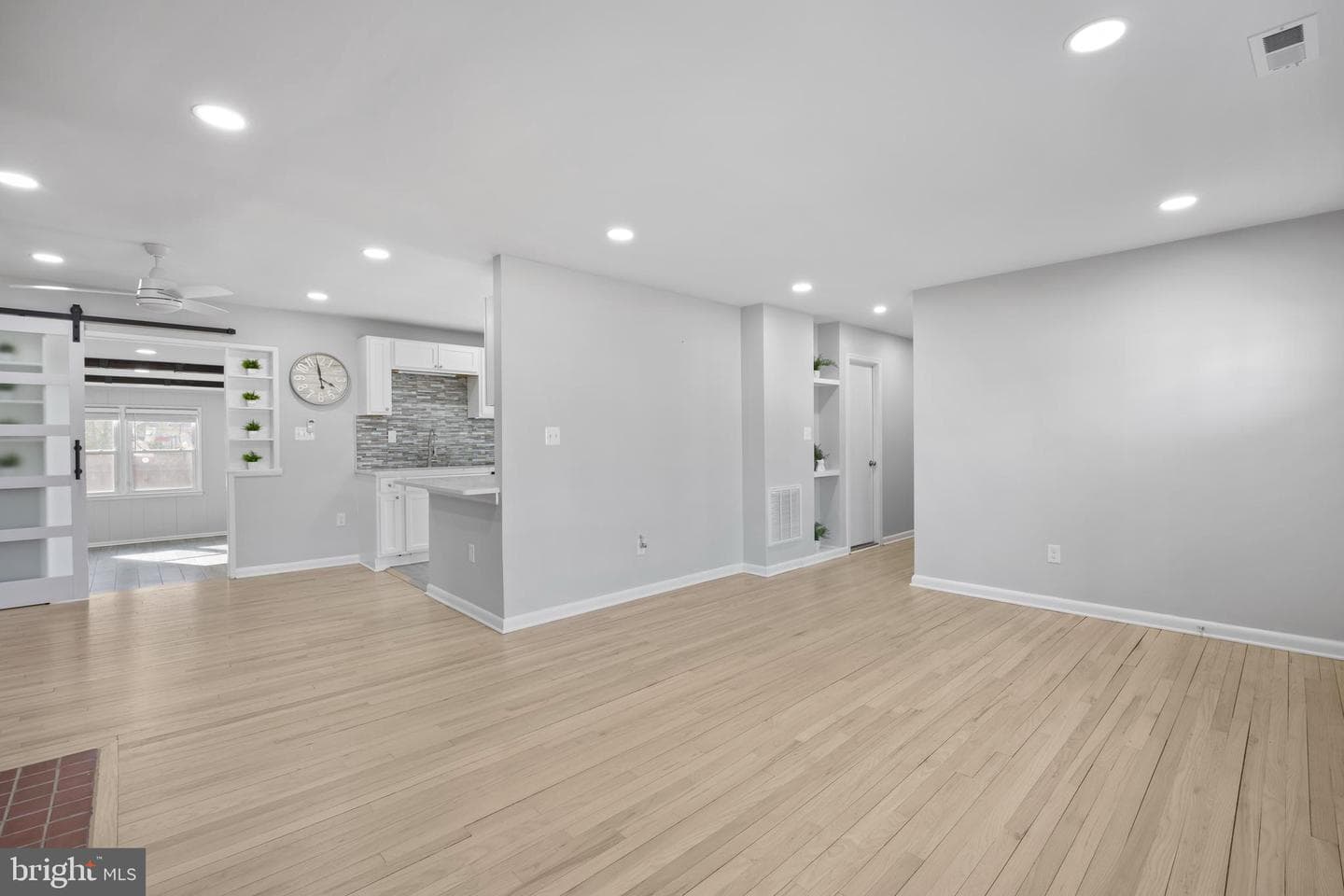 8821 W Fort Foote Terrace photo 11
