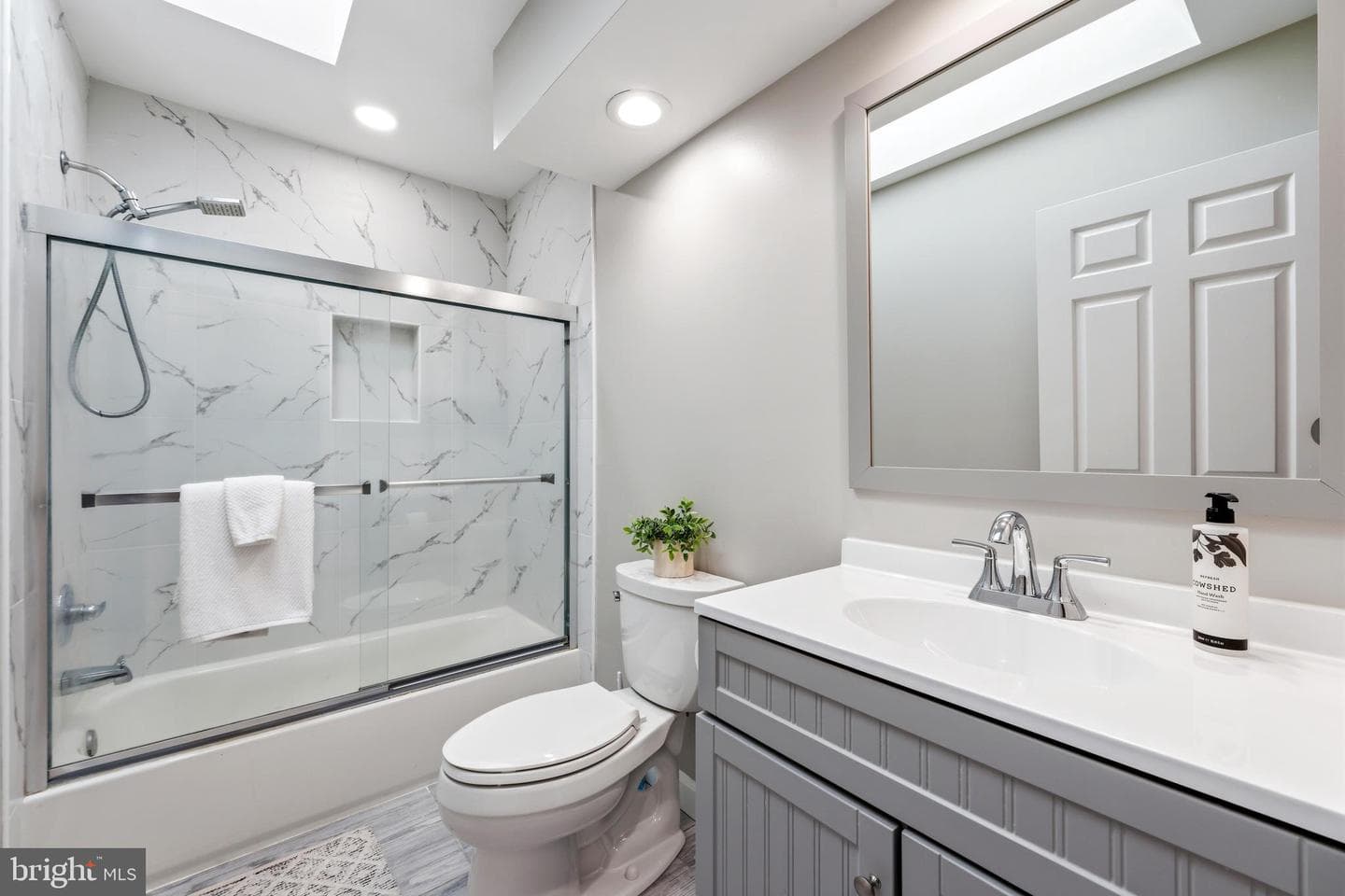 15303 Pine Tree Way photo 45