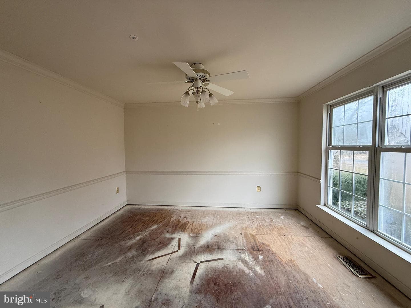 8210 Birdsong Drive photo 3