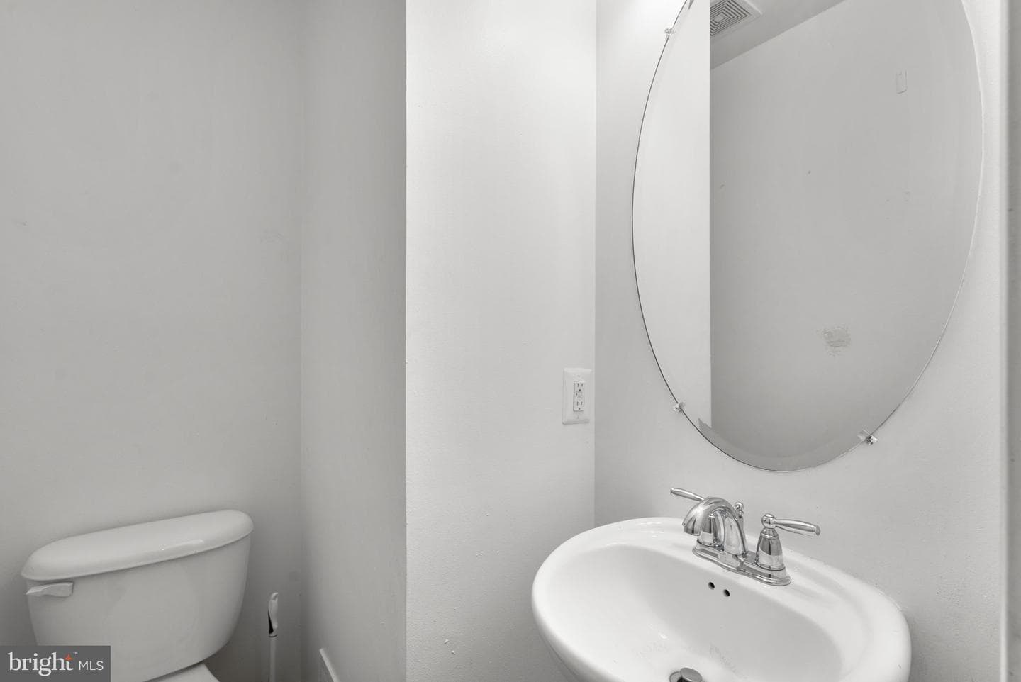 7114 Beissel Court photo 16