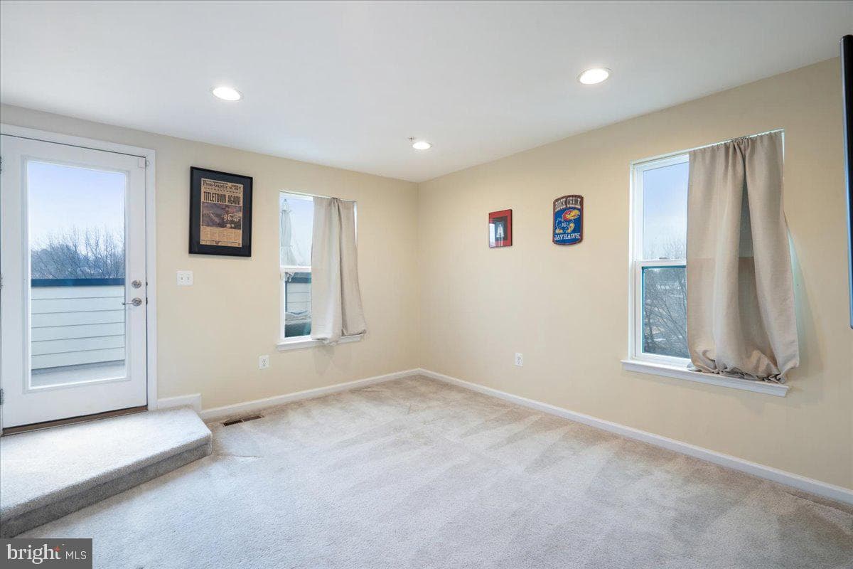 6201 Chronicle Street photo 43