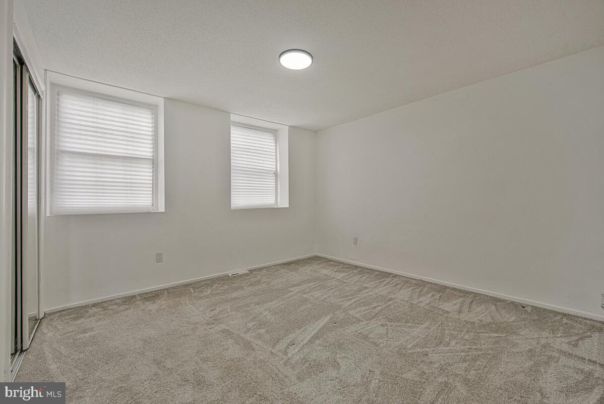 1722 Village Green Drive #a-12 photo 16