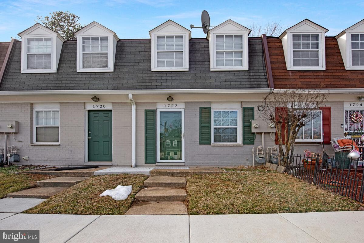 1722 Village Green Drive #a-12 photo 3