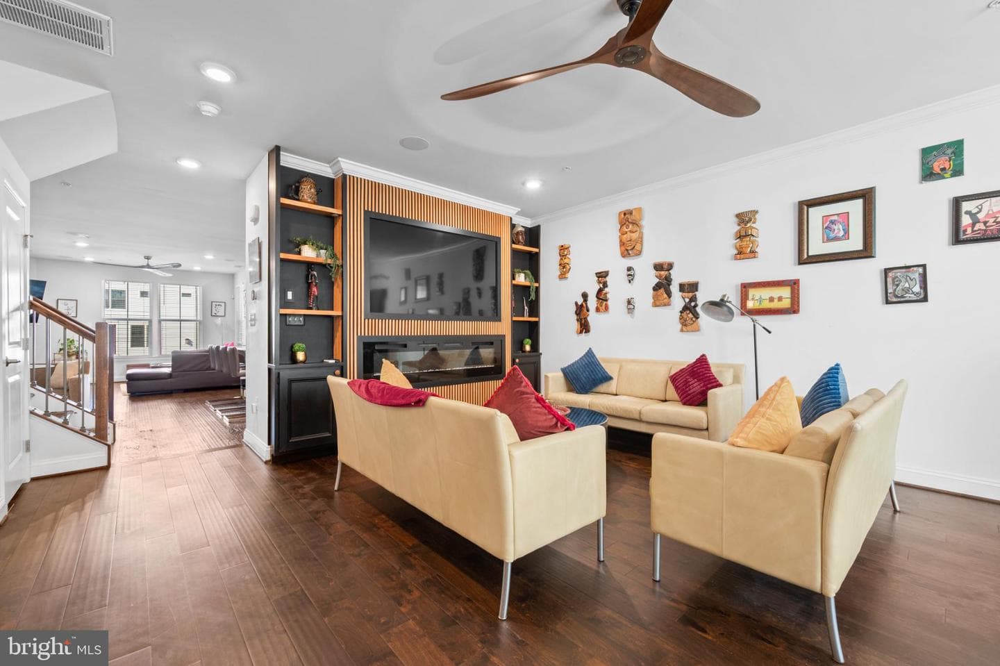 3207 Tribune Court photo 4