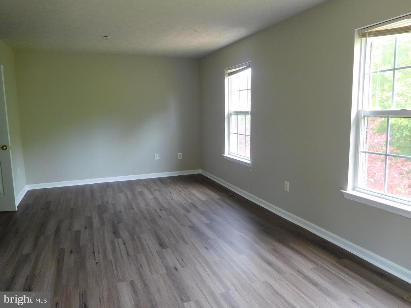 9900 Doubletree Lane photo 10
