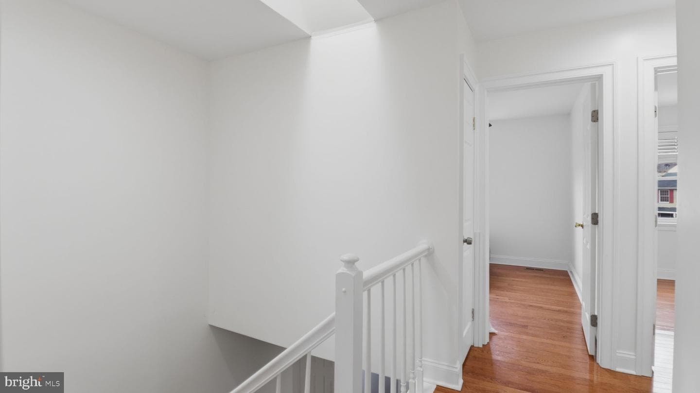 2911 North Grv photo 43