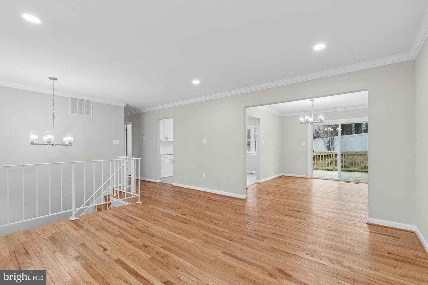 4208 Farmer Place photo 11