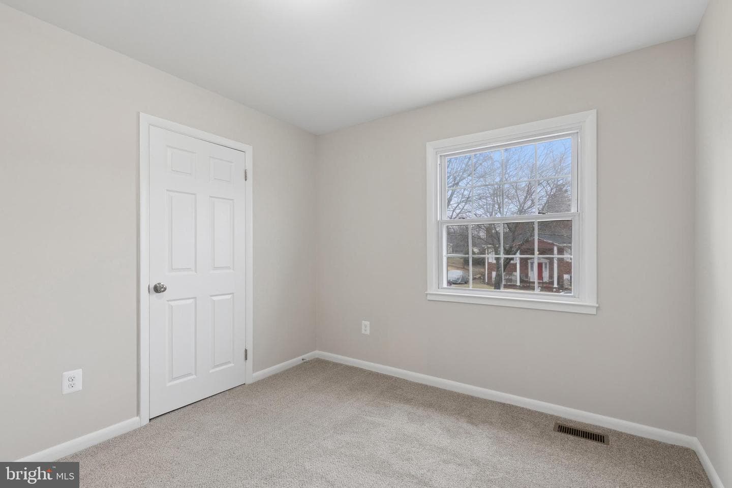 4208 Farmer Place photo 26
