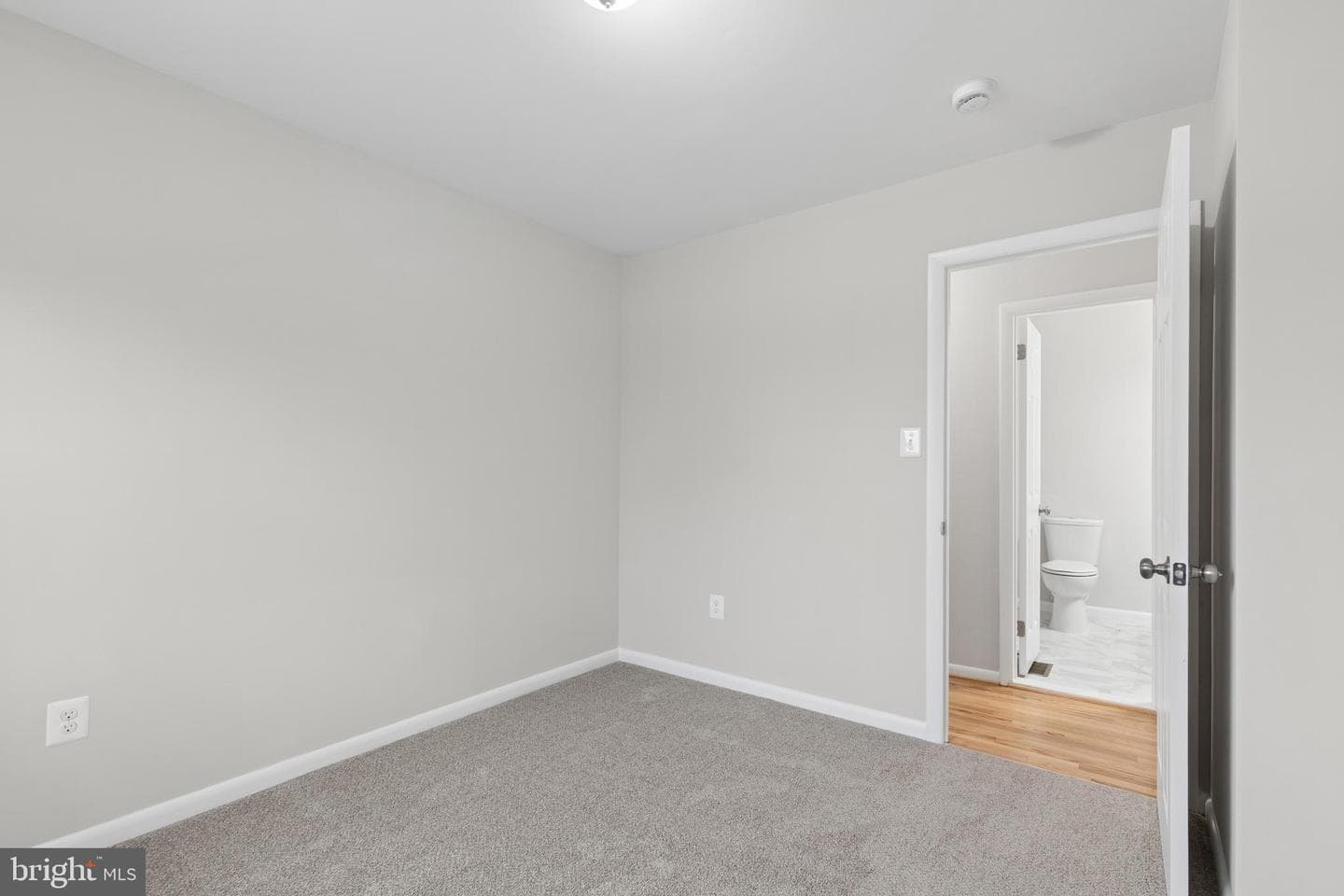 4208 Farmer Place photo 28