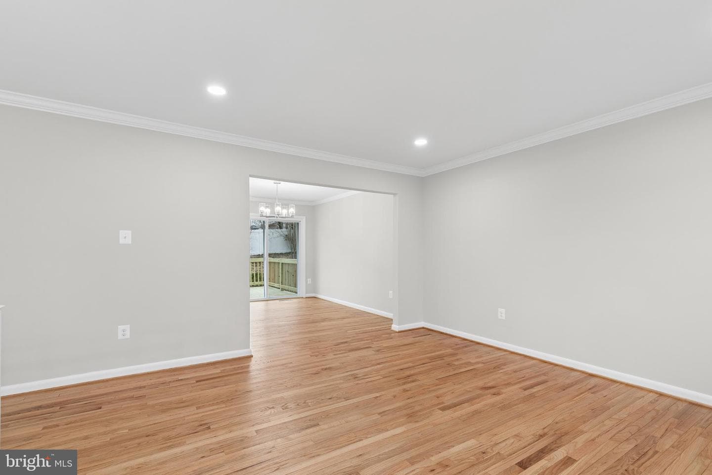 4208 Farmer Place photo 9