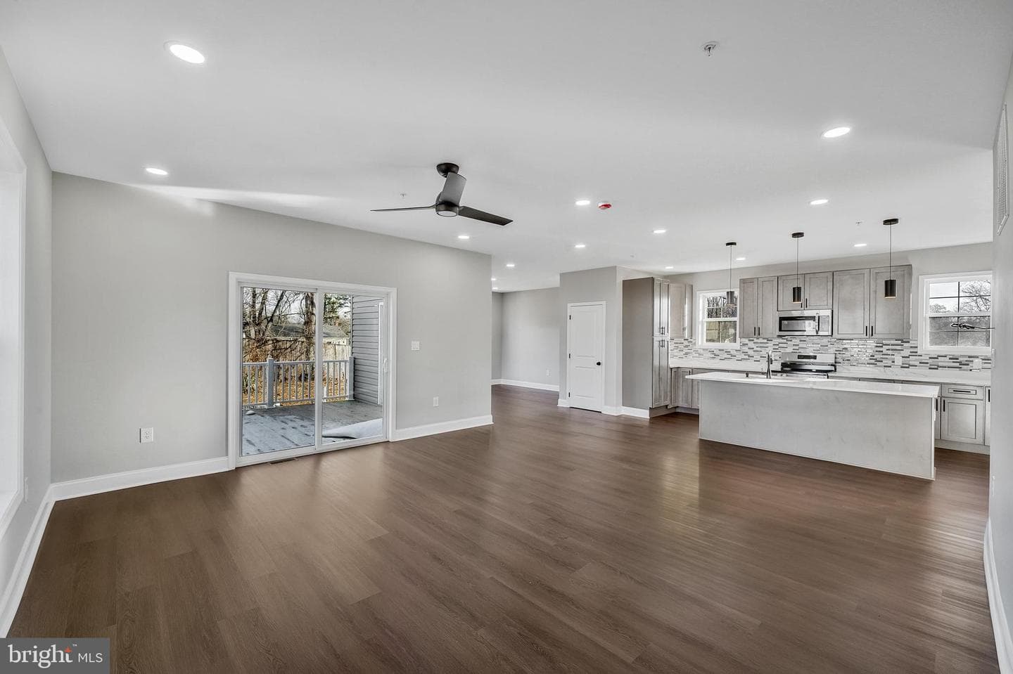 9208 4th Street photo 13
