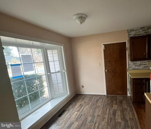 9005 Rollingwood photo 3