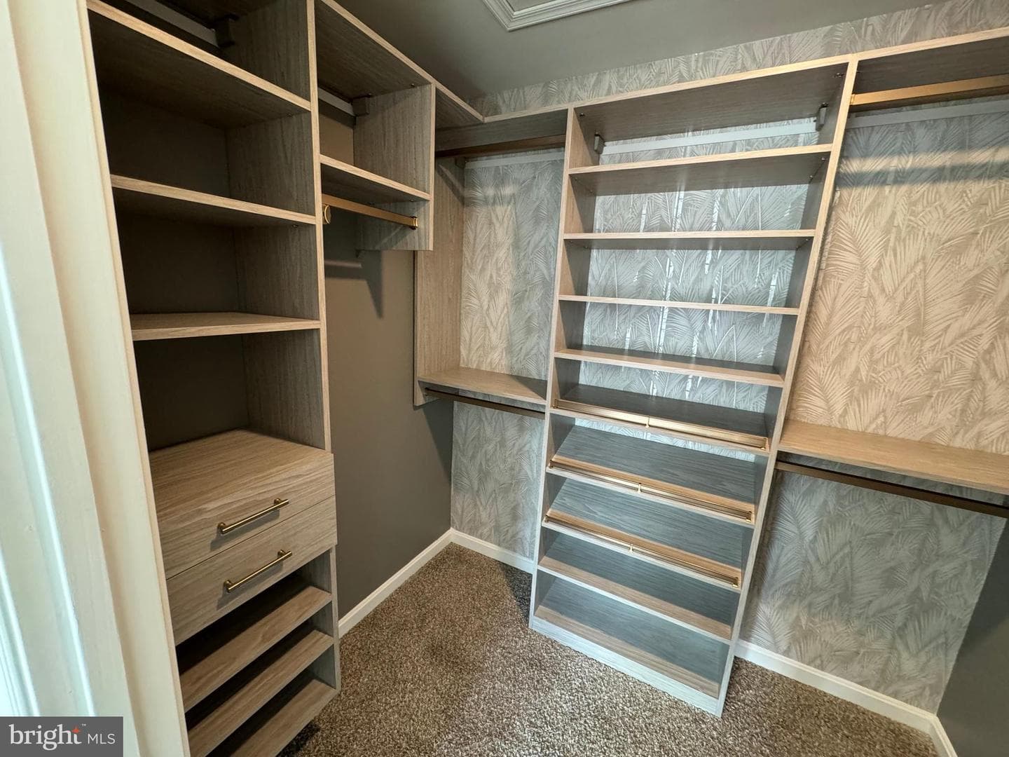 8805 Mimosa Avenue photo 9