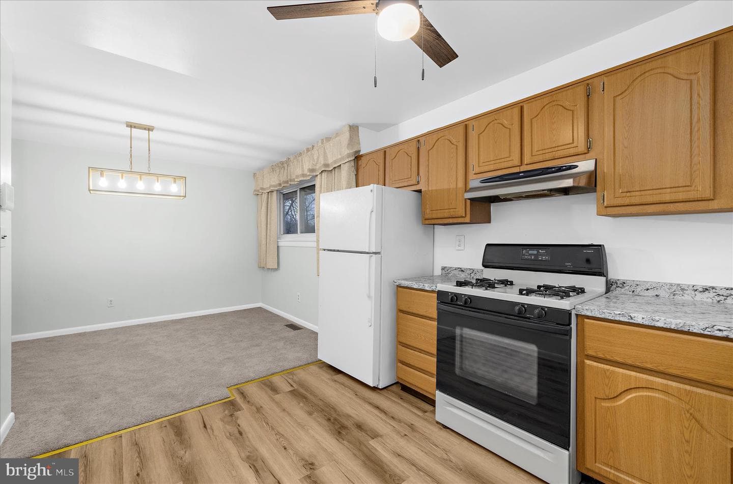 8611 Girard Street photo 11