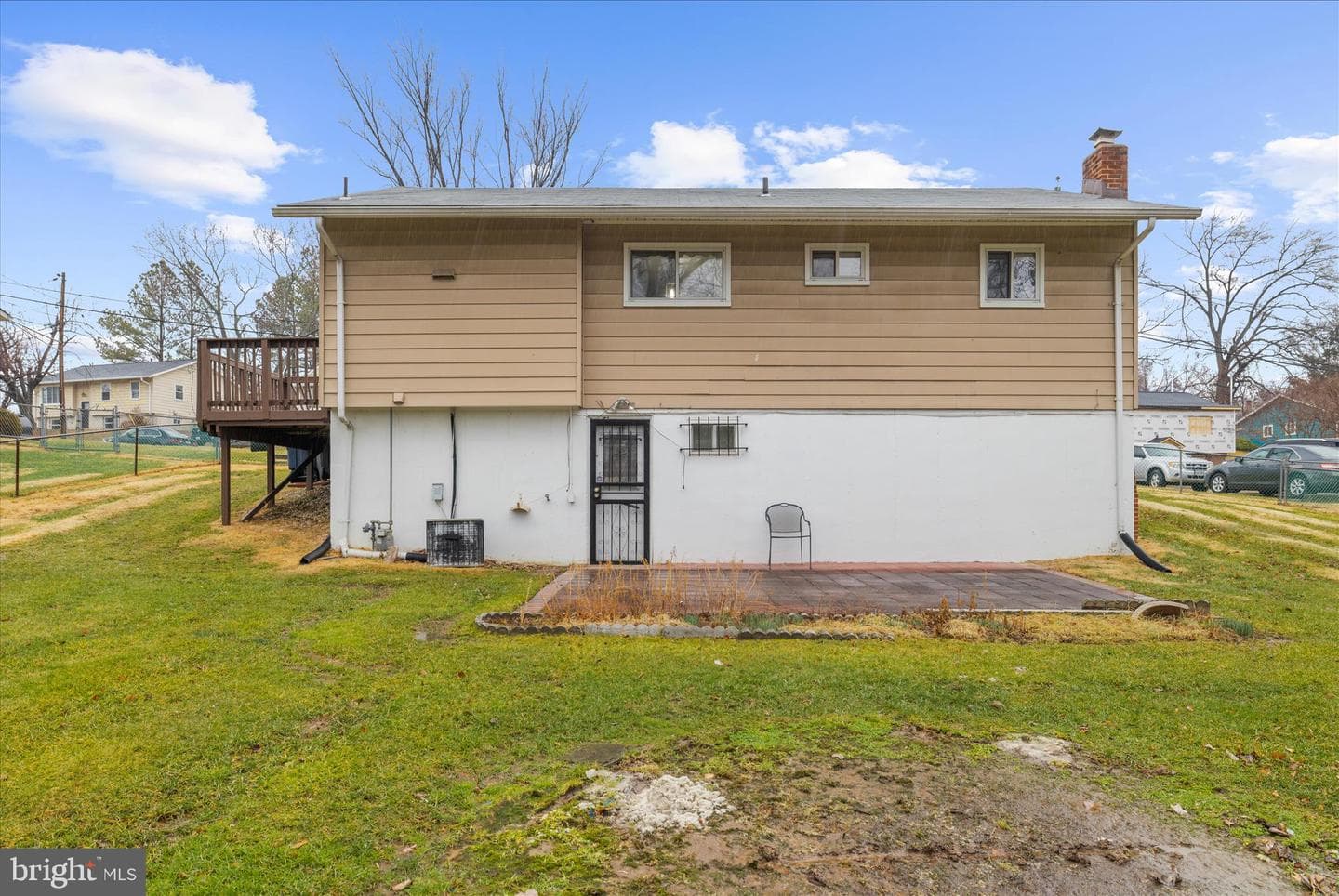 8611 Girard Street photo 44