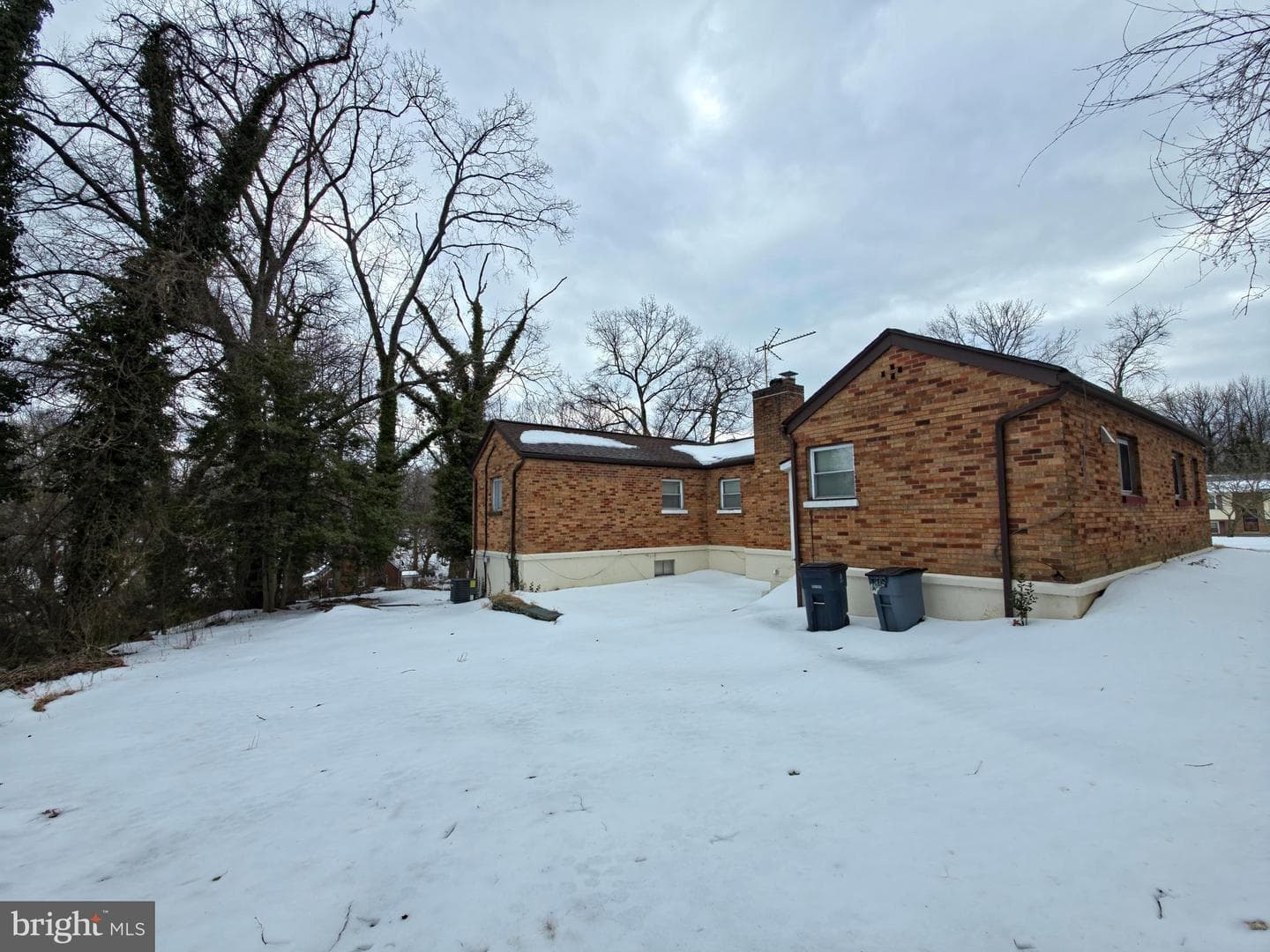 5110 S Barnaby Road photo 4