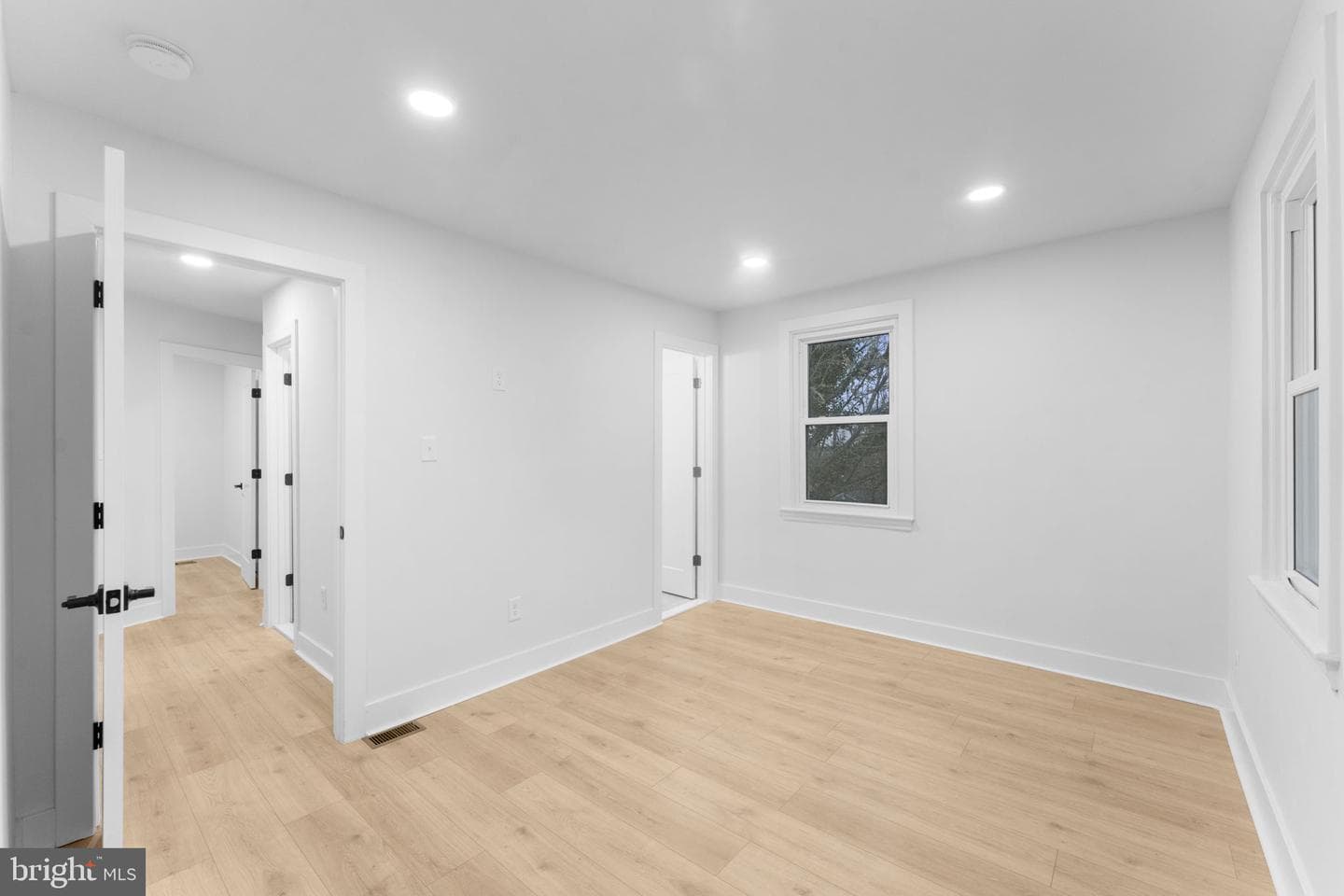 1205 Abel Avenue photo 27
