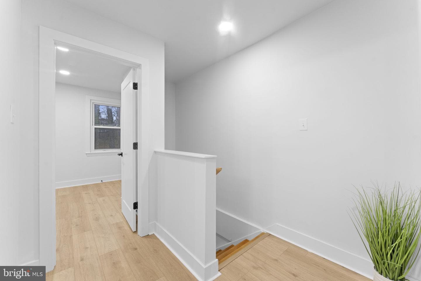 1205 Abel Avenue photo 31