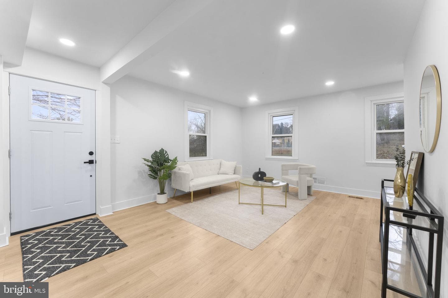 1205 Abel Avenue photo 5