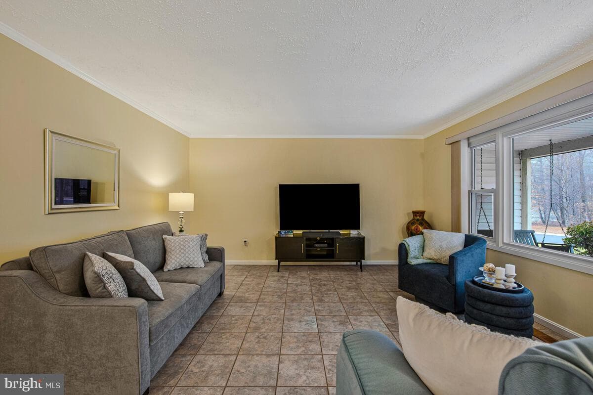 3808 Yellowstone Place photo 4
