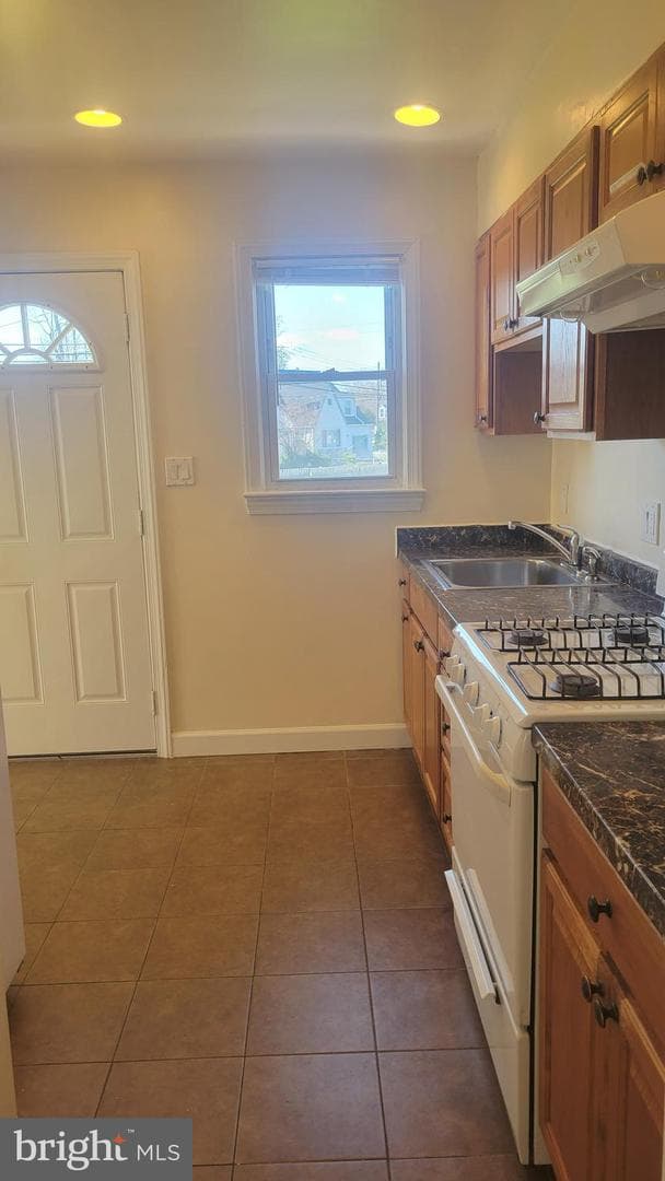 3217 Randall Road photo 5