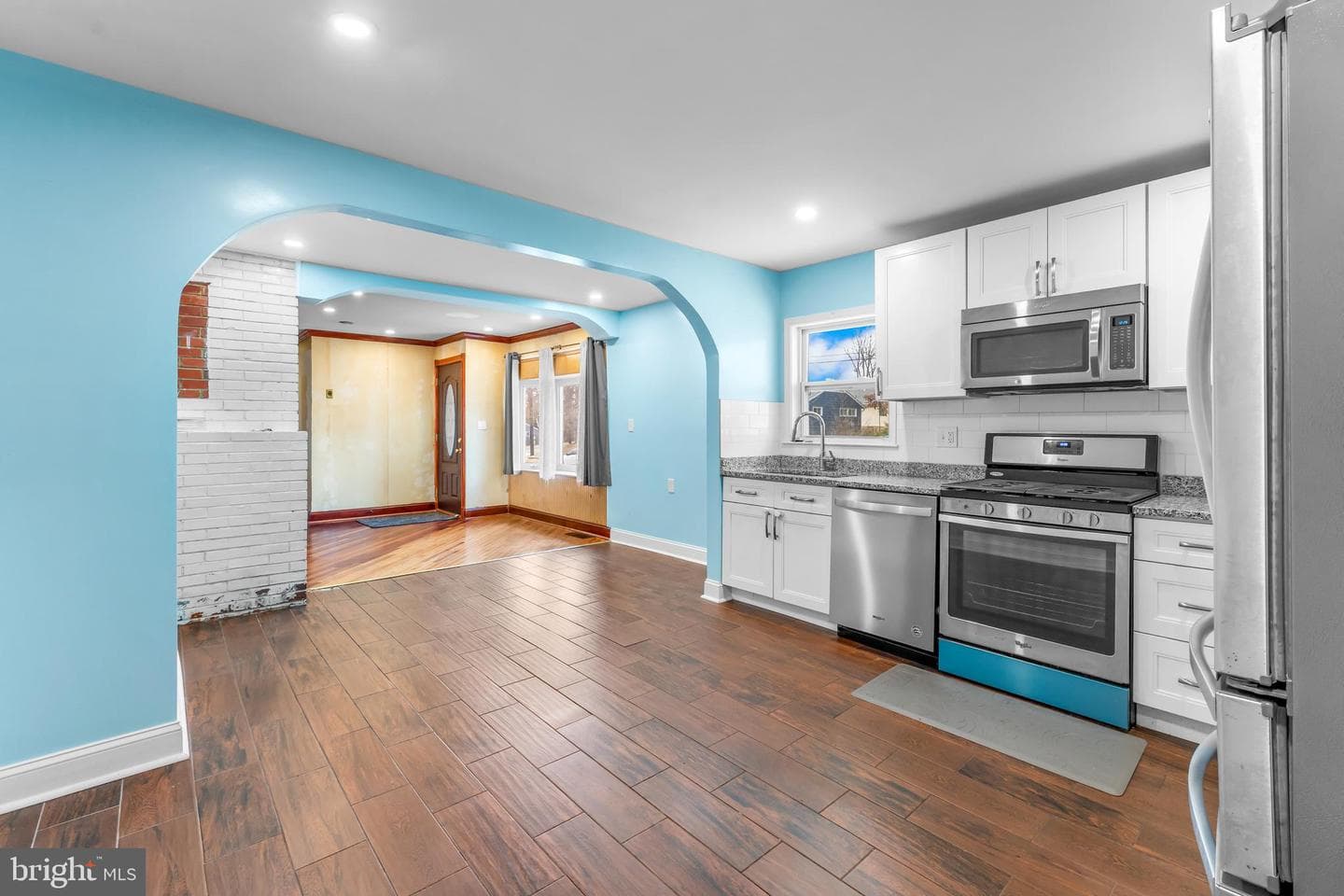 7303 16th Place photo 13