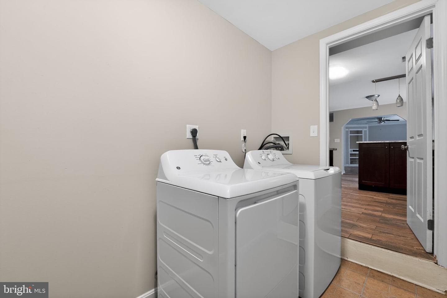 5904 Mardella Boulevard photo 31