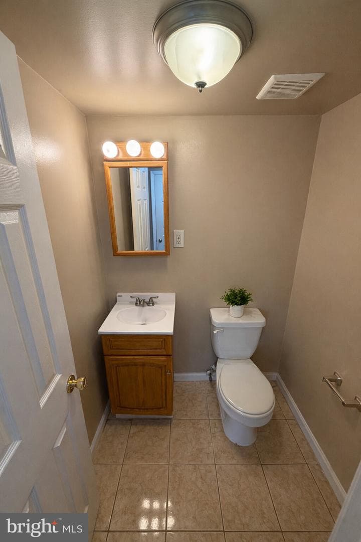 1631 Addison Road S #1631 photo 13