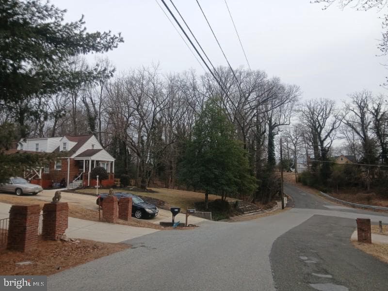 5114 Woodland Boulevard photo 7