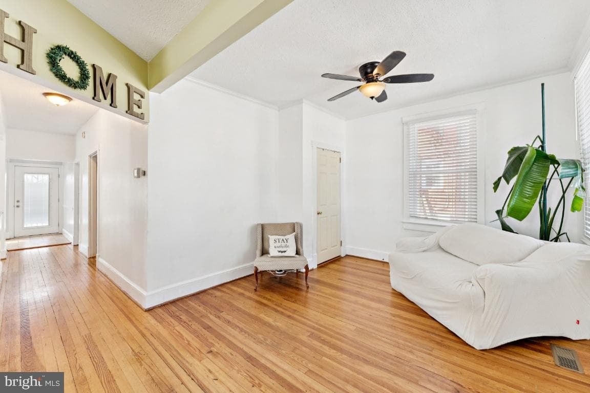 4213 Will Street photo 12