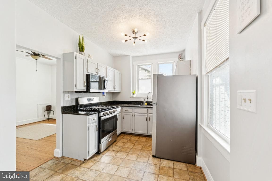 4213 Will Street photo 16