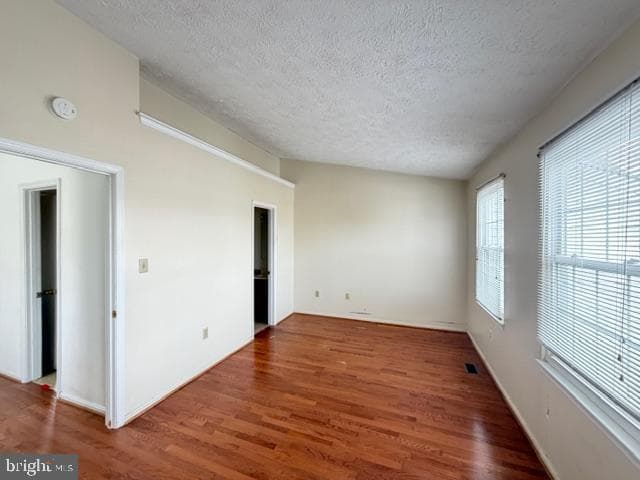 10515 Campus Way S photo 10
