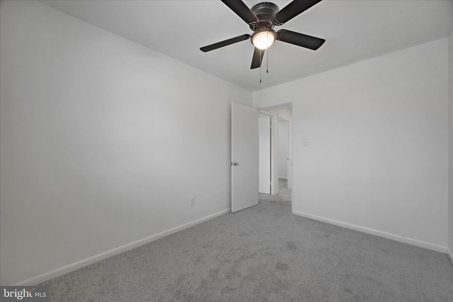 5600 Walker Mill Road photo 23