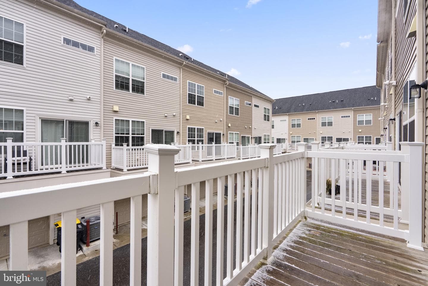 7117 Rowlock Alley photo 30