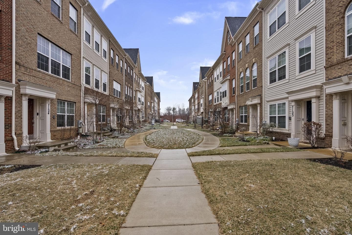 7117 Rowlock Alley photo 34