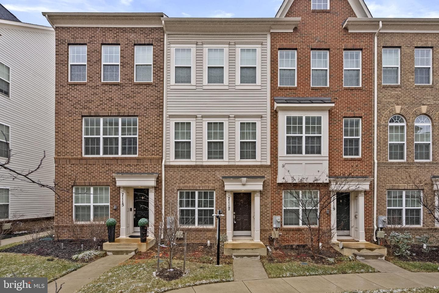 7117 Rowlock Alley photo 35