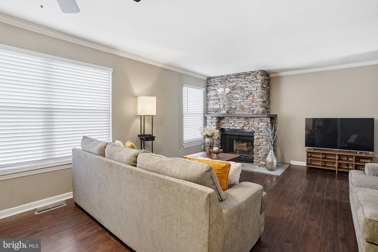 7002 Scotch Drive photo 10