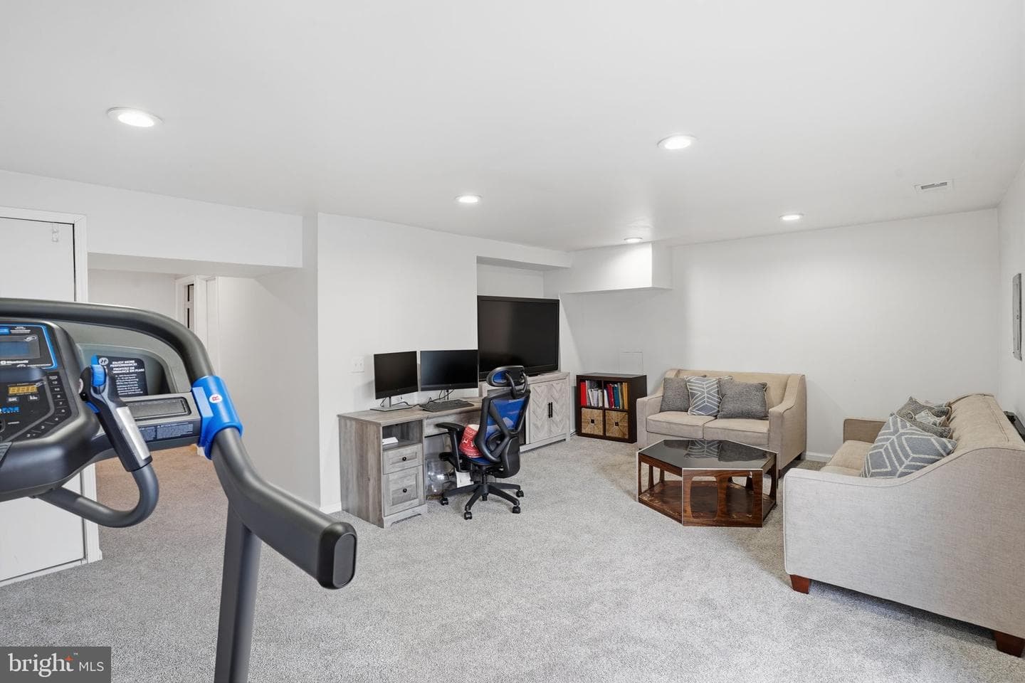 7002 Scotch Drive photo 24