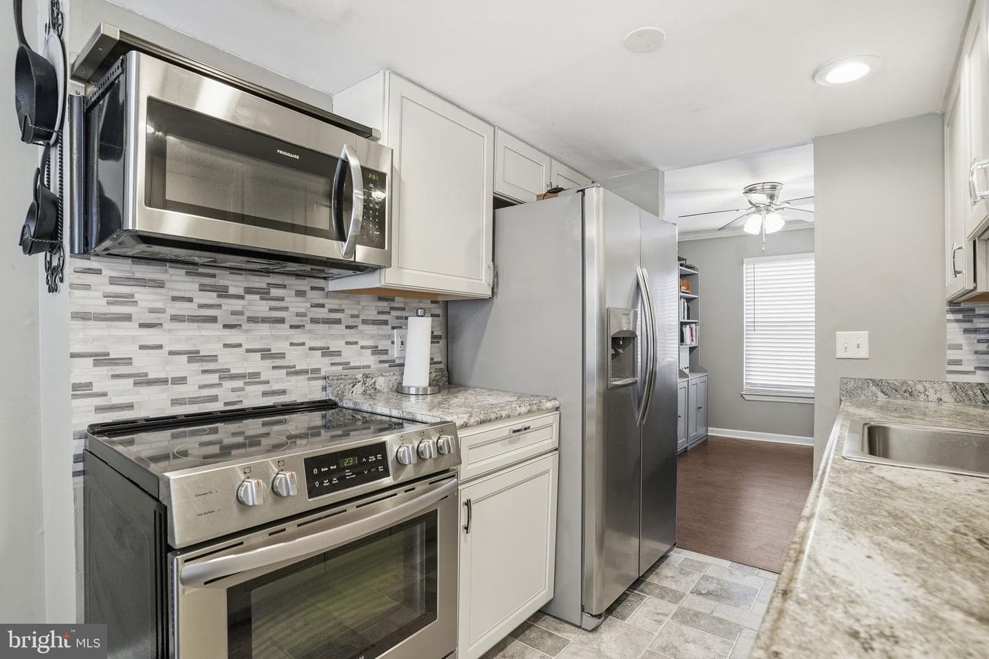 7002 Scotch Drive photo 5