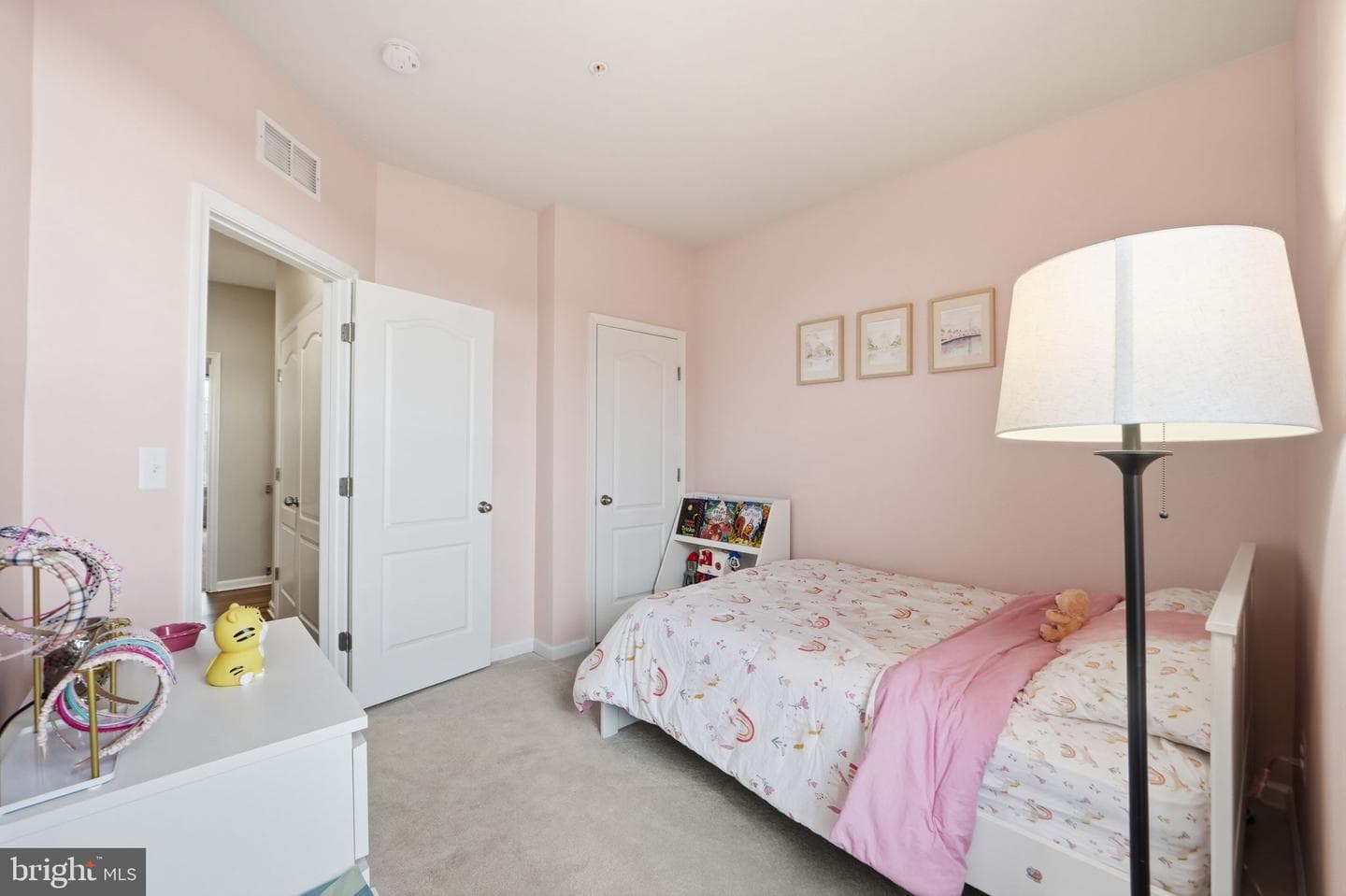 9008 Spruce Tree Lane photo 28
