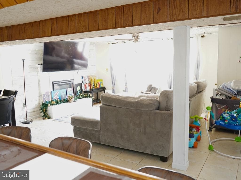 12826 Glynis Road photo 17