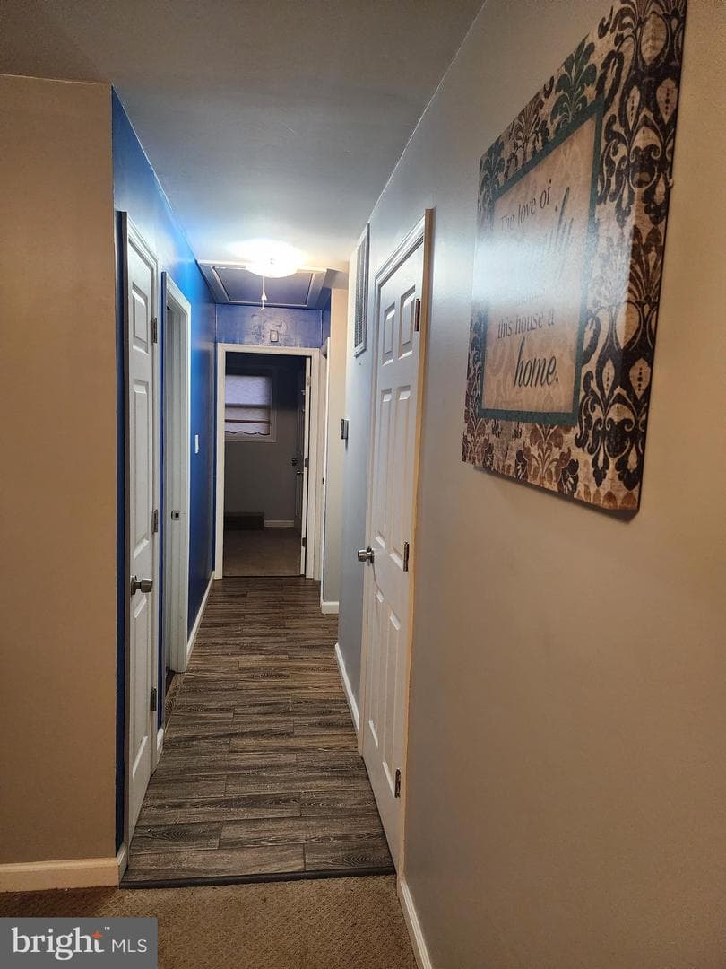 5481 Morris Avenue photo 10